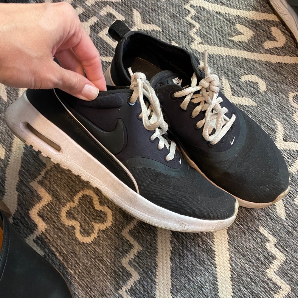 Women’s Nike Air Max Thea